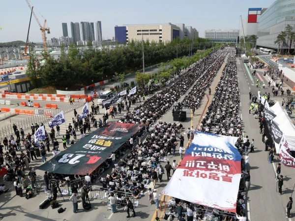 Накрылась премия в квартал: 40 тыс. сотрудников Samsung Electronis вышли на забастовку