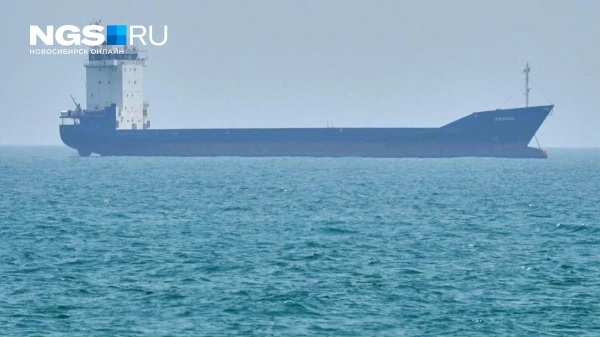 Изображение к статье: Ближневосточное противостояние: отмененные рейсы, мины в проливе и угрозы эскалации