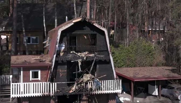 Наследие Минобороны СССР подвело: дом в Царникаве сгорел на глазах у хозяев