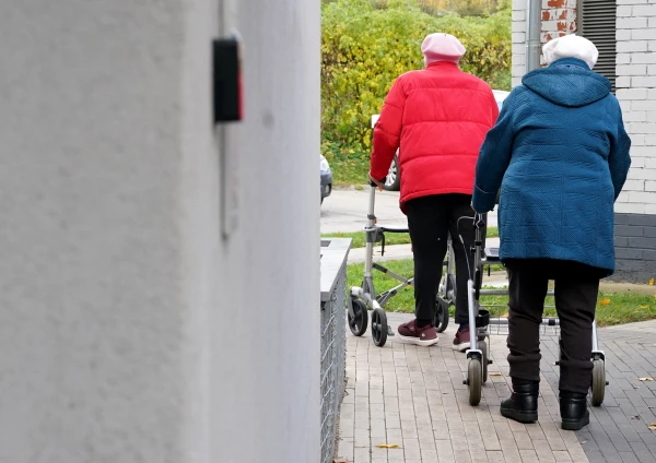 Назван средний размер латвийских пенсий – они подросли, но все равно ниже, чем в Литве и Эстонии