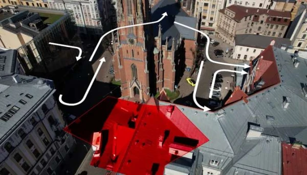 В центре Риги планируют изменить движение у Старой церкви Гертруды, однако не все поддерживают идею