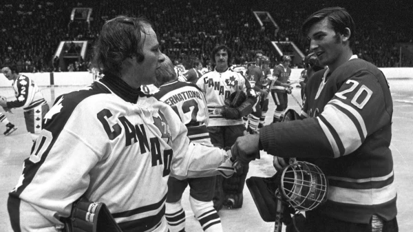 Изображение к статье: Генерал Третьяк был против. Как легендарного вратаря обманом не пустили в НХЛ