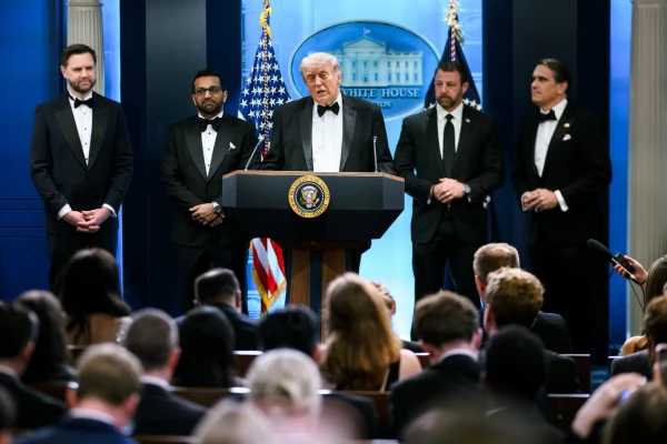 Изображение к статье: Переговорщики от США в Пакистан больше не полетят - Трамп