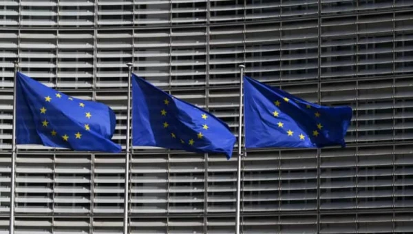 Китай жестко отреагировал на планы ЕС по защите промышленности, обещая ответные меры