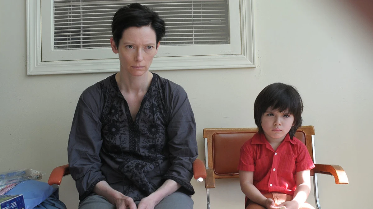 Изображение к статье: Кадр из фильма "Что-то не так с Кевином" (2011)