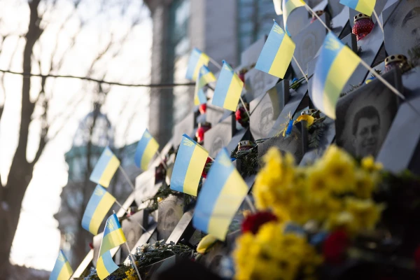 Изображение к статье: Украинцы всё меньше верят в гарантии безопасности со стороны США и Европы – опрос