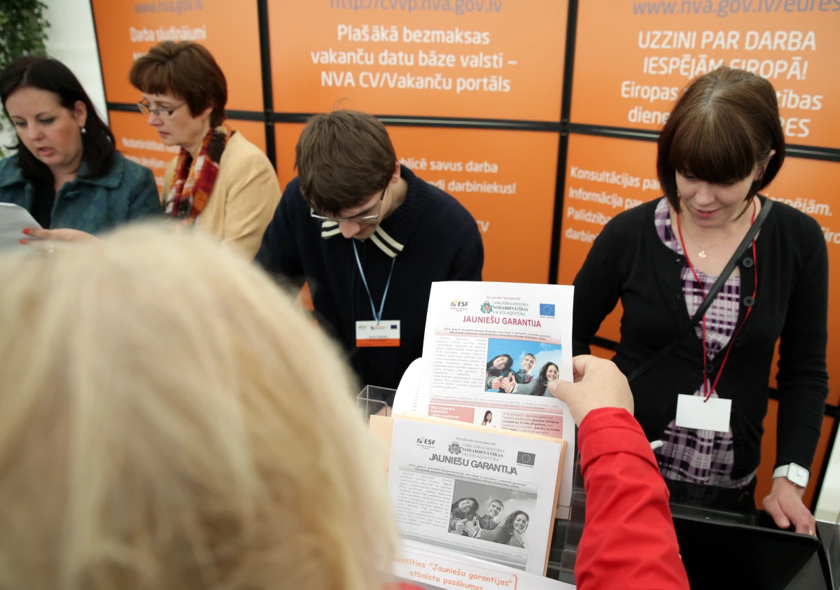 Изображение к статье: Нам хлеба не надо – работу давай: сегодня в Риге предложат более 1300 рабочих мест