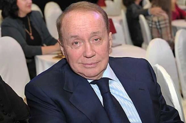 Внучка Александра Маслякова поделилась фото в новом провокационном образе