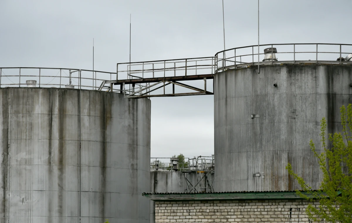 Изображение к статье: Нефтебаза в Резекне