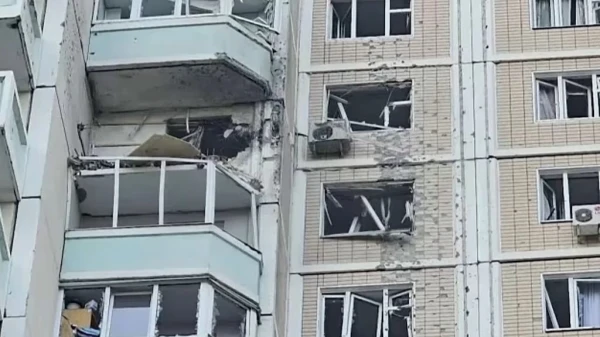 Изображение к статье: Разрушеная многоэтажка