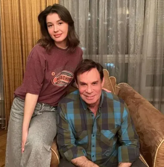 Ефим Шифрин с предполагаемой возлюбленной