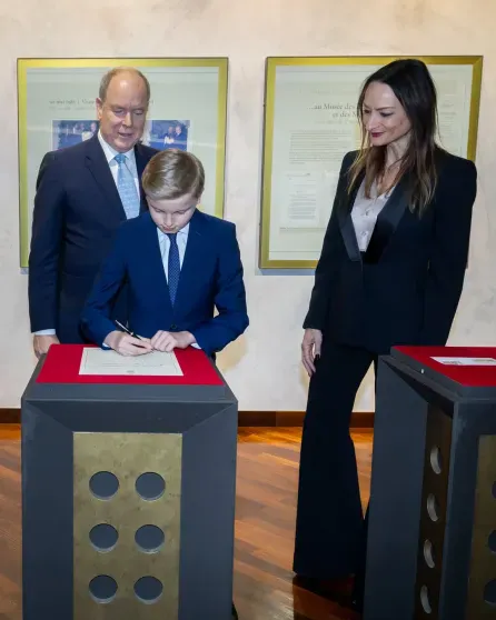 Князь Монако Альбер II с сыном Жаком