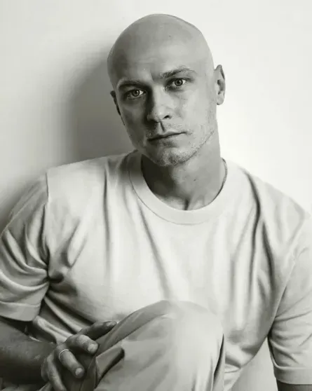 Юра Борисов для Prababoushka