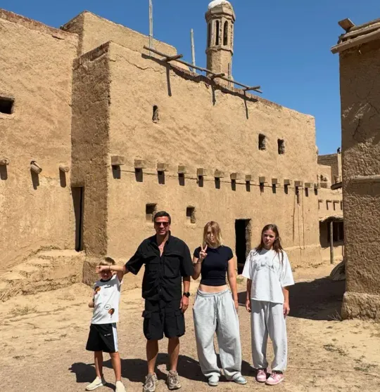 Андрей Мерзликин с детьми