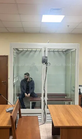 Роман Ткаченко в зале суда