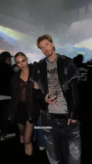 Сторис Карины