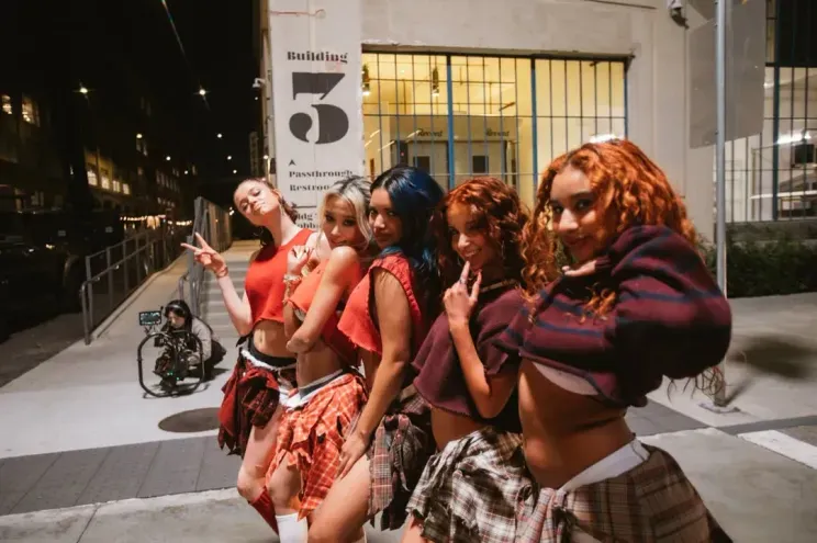 Шайло на съёмках клипа