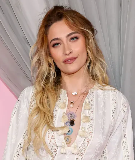 Пэрис Джексон