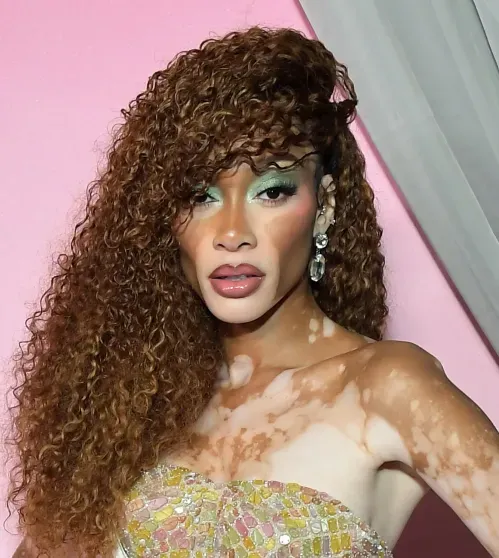 Винни Харлоу