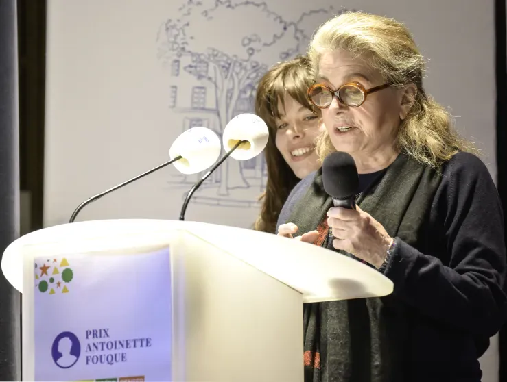 Анна Биолэй и Катрин Денёв