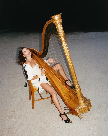 Хейли Бибер