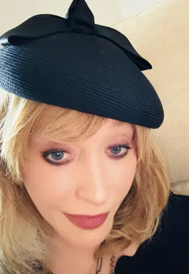 Alla Pugacheva