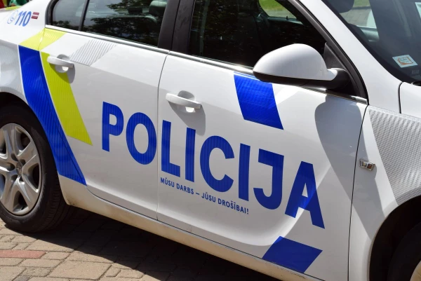 Латвийские BMW упорно мчатся к штрафам